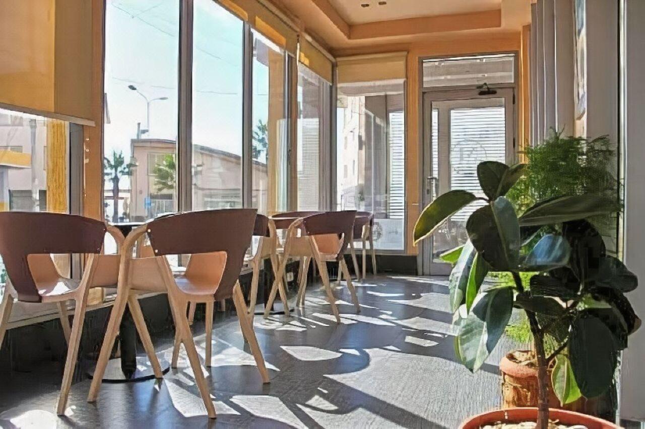 Hotel Nais Beach Durrës 외부 사진