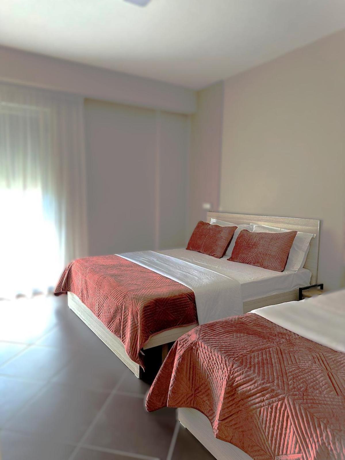 Hotel Nais Beach Durrës 외부 사진