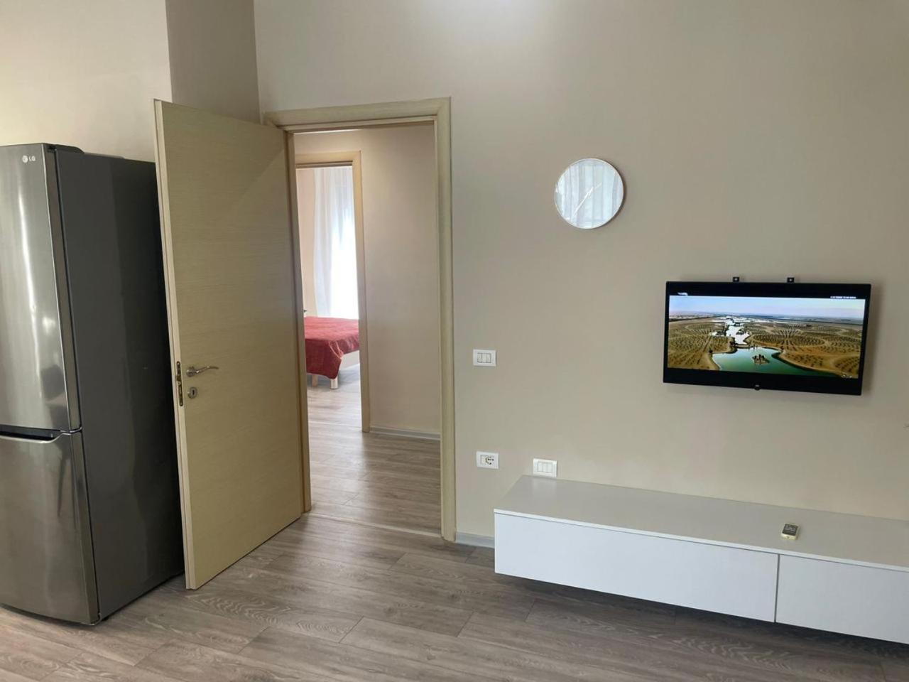 Hotel Nais Beach Durrës 외부 사진