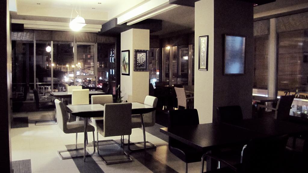 Hotel Nais Beach Durrës 외부 사진